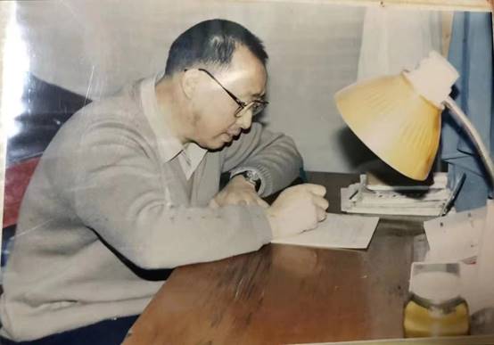 http://kyxy.pzhu.cn/__local/5/2B/C9/600DC0D879EAE6B0485F484D2C1_81BFDFE3_5855.jpg