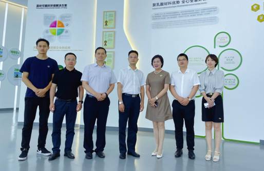 参观富岭科技股份有限公司
